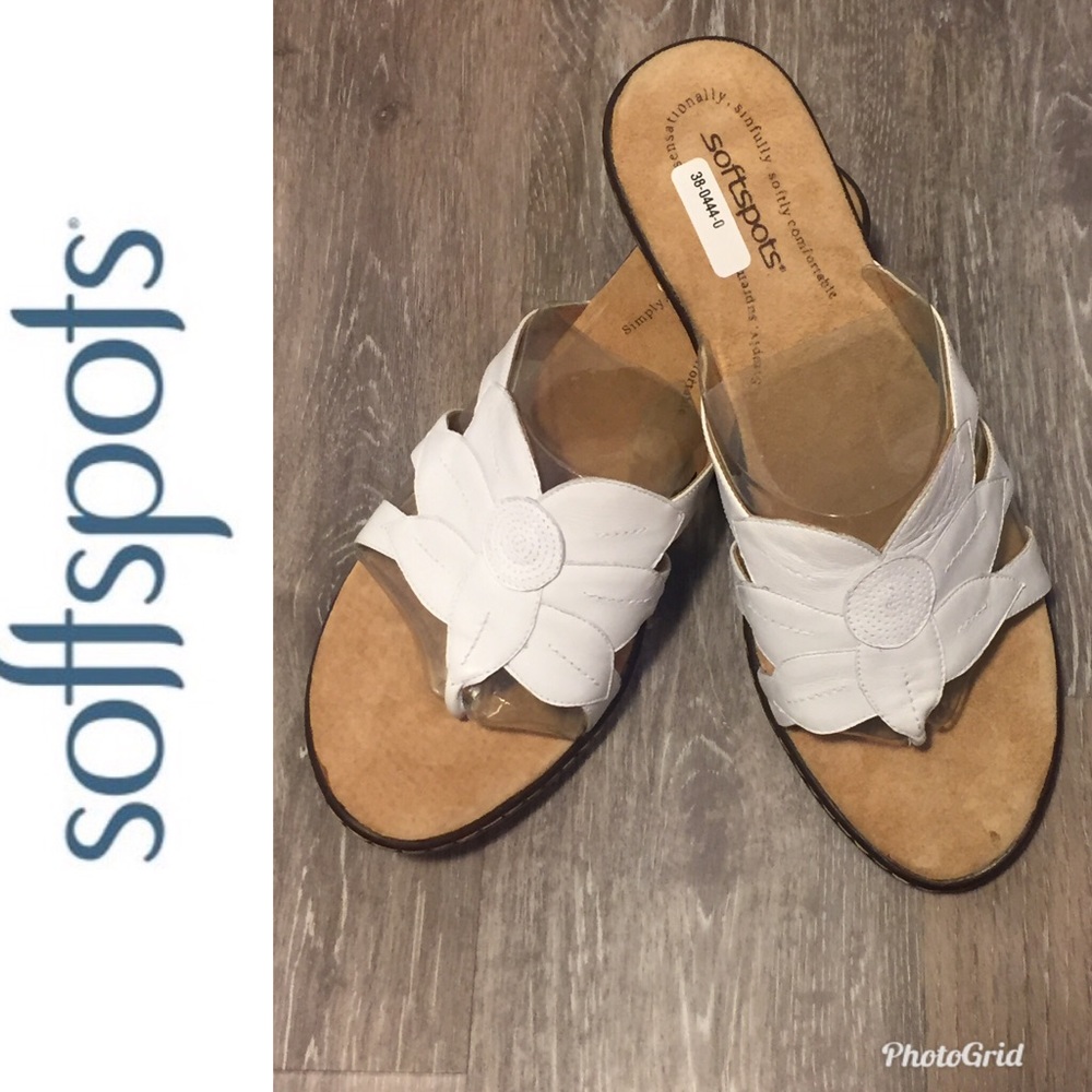 Softspots  White Leather Sandals w/decorative